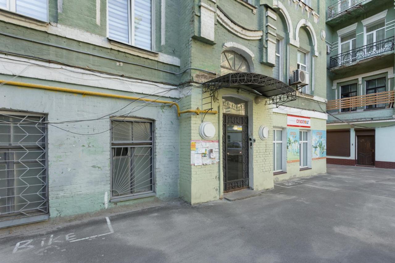 Central Area Apartments キエフ エクステリア 写真