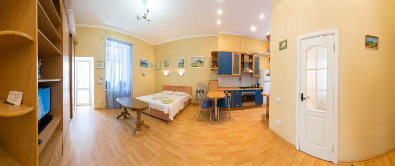 Central Area Apartments キエフ エクステリア 写真